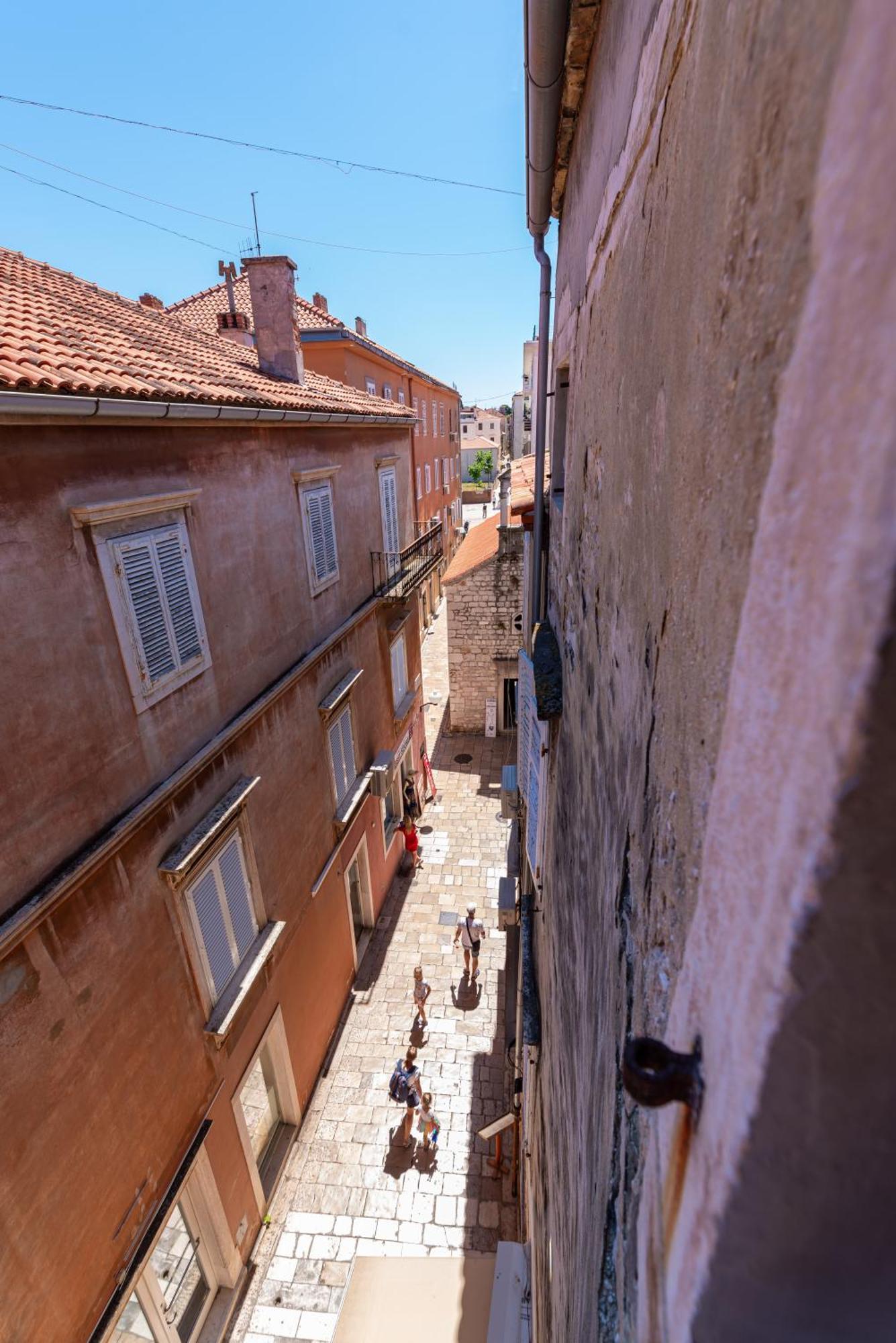 Timeless Antique Old Town With Terrace Apartment Задар Екстериор снимка